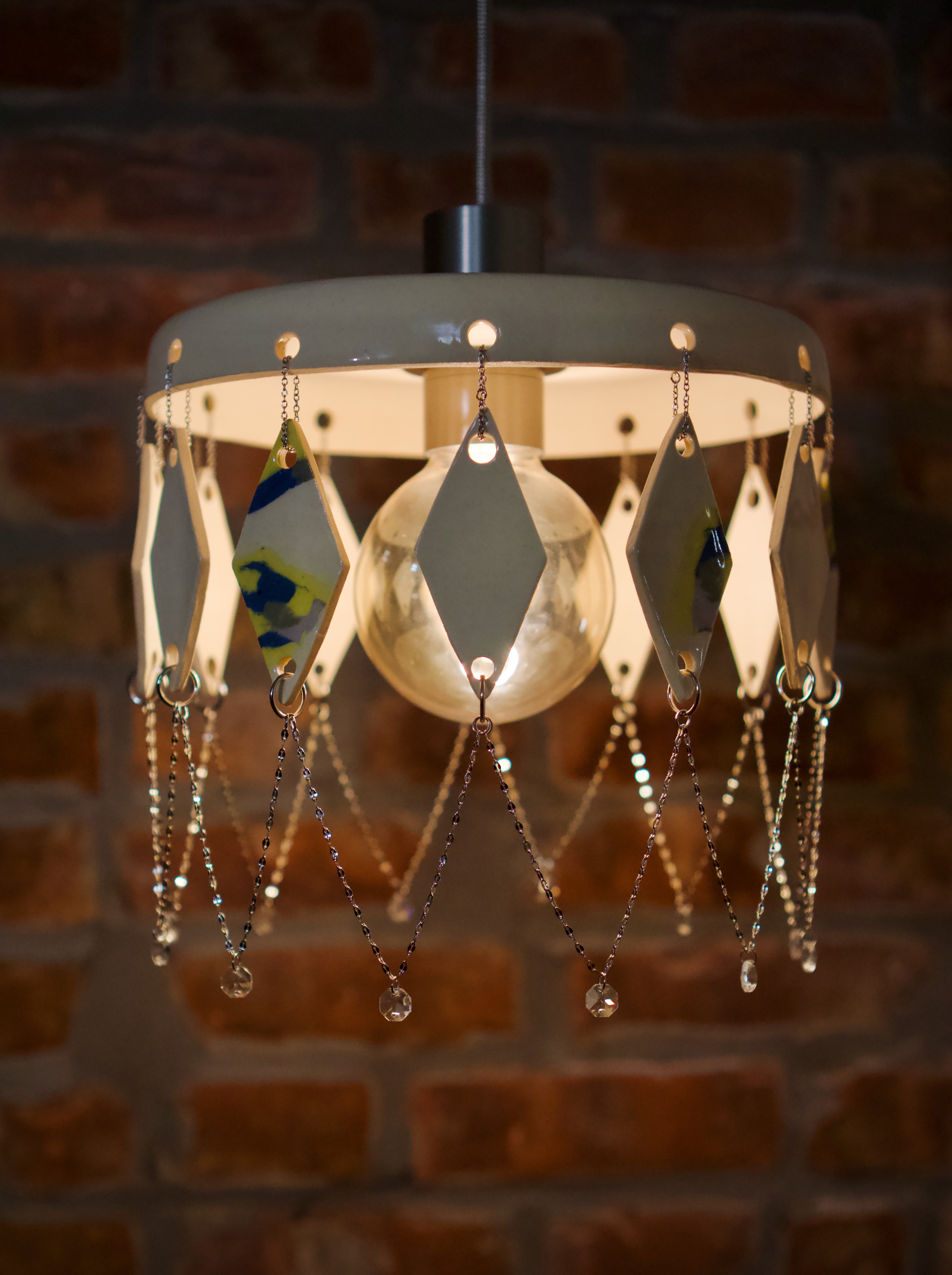 Diamond Pendant Lamp