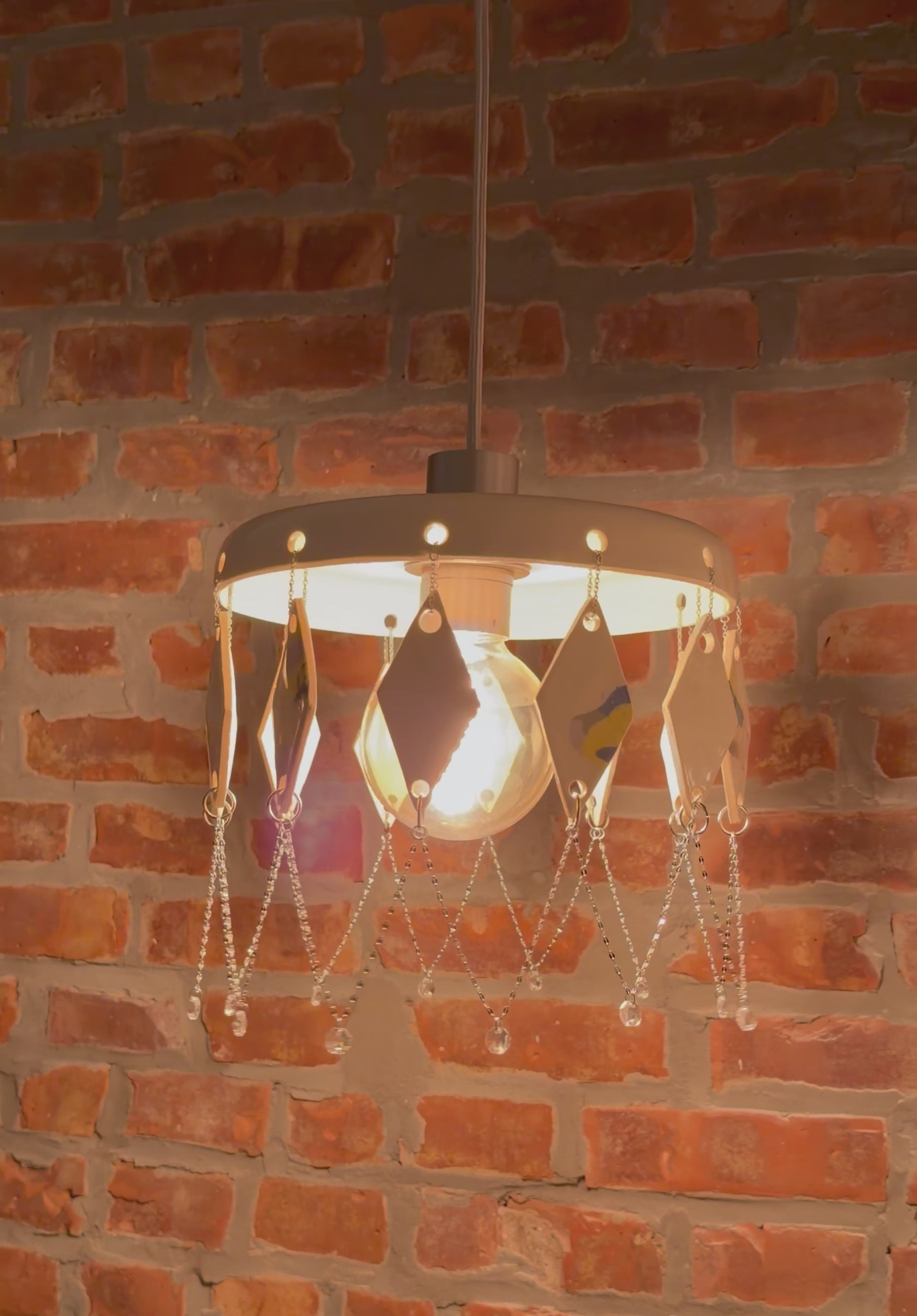 Diamond Pendant Lamp